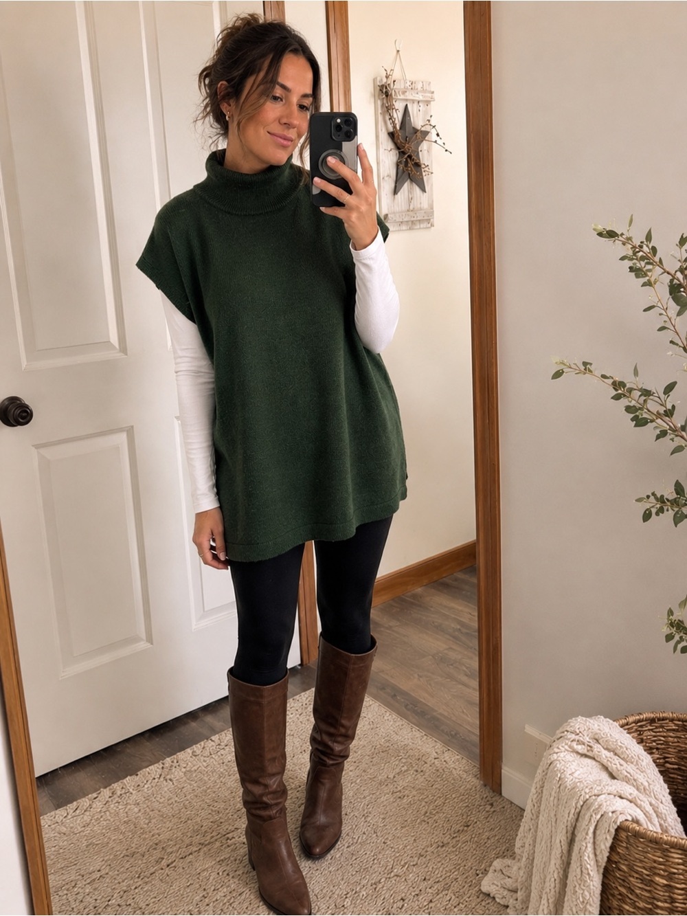 NWT AnnieWear Deep Green Sleeveless Turtleneck Sweater Tunic S/M Chic Minimalist